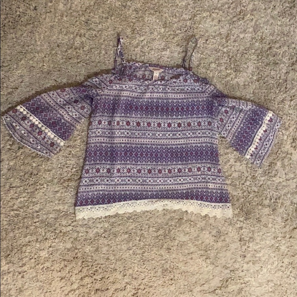 Arizona Jean Co blue shirt with lace